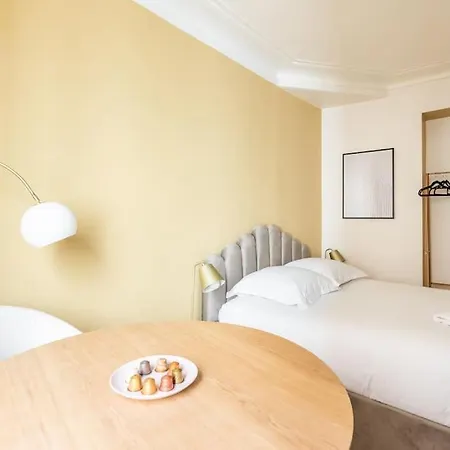 Boulevard Voltaire - Golden - Iii Apartment